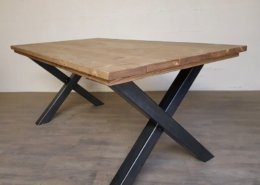 pied de table forme x