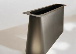 Pied-de-table-central-oblong